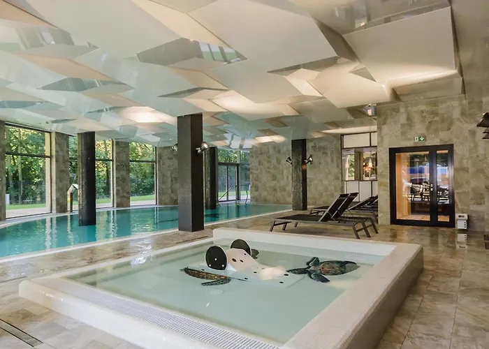 Diune By Zdrojowa Resort 3*